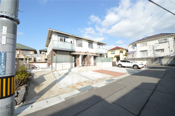 Ｃａｐｐｕｃｃｉｎｏ/神戸市須磨区/名谷駅/２ＳＬＤＫ/部屋数も駐車料も、ぜんぶタダものじゃない。